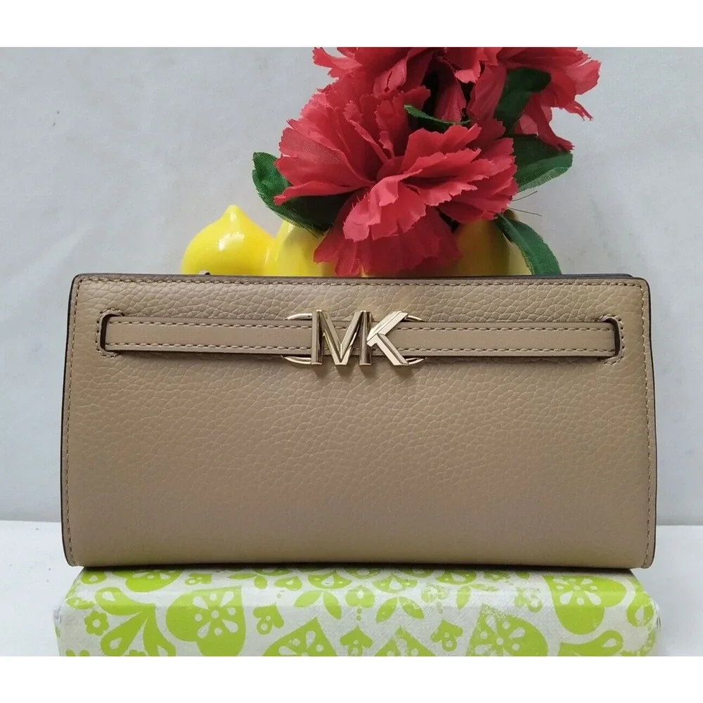 Michael Kors Reed Camel Leather Credit Card Bifold Snap Wallet - Brand New $298